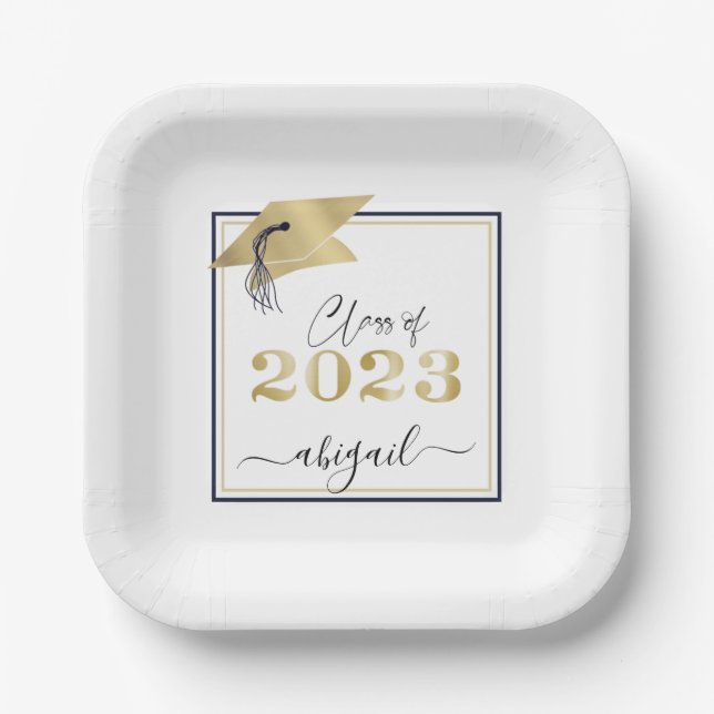 Graduation Cap Metallic Gold Script Class of 2023 Pappteller (Vorderseite)