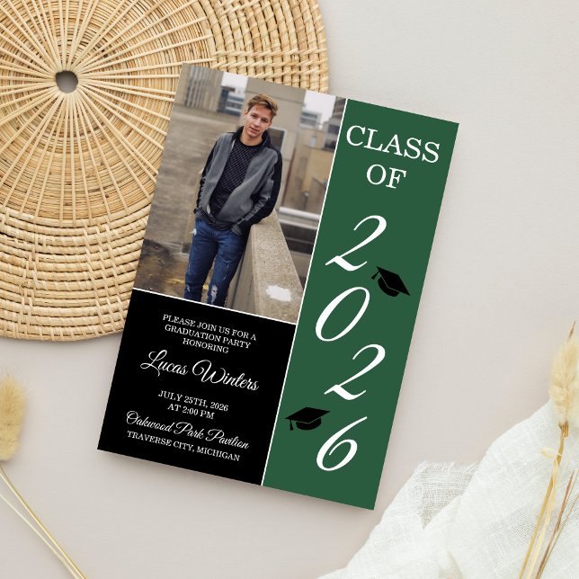 Graduationspartei 2023 Grad Hat Green Einladung (Von Creator hochgeladen)
