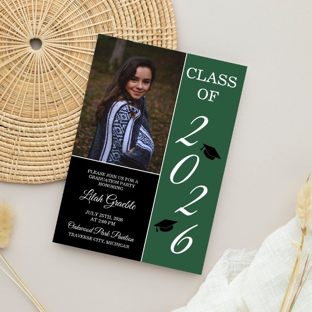 Graduationspartei 2025 Grad Hat Green Einladung (Von Creator hochgeladen)