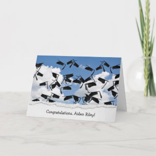 Graduierungsmütze am Himmel Karte