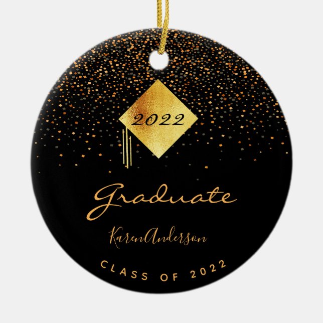 Graduierungsparty 2022 Graduierte schwarze Goldkap Keramik Ornament (Vorne)