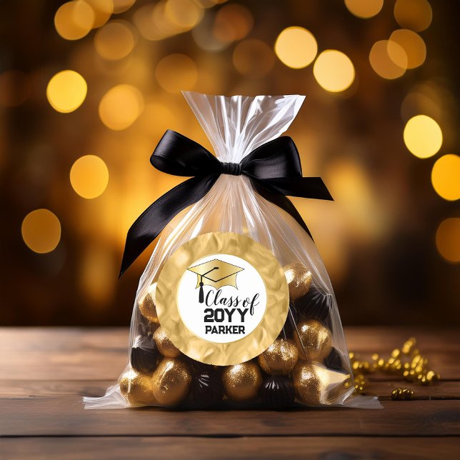 Graduierungspauschale - Tassel Black Gold Class Ye Runder Aufkleber (Graduation Cap and Tassel Black and Gold Tone Class Year and Name Classic Round Sticker)