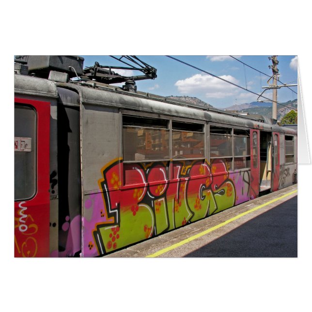 Graffiti bedeckten italienischen Zug (Vorderseite (Horizontal))