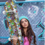 Graffiti Dance Hip Hop Muster Urban Skateboard<br><div class="desc">Dieses Design wurde mit digitaler Kunst erstellt, es kann personalisiert sein, indem man die Option "Anpassen" wählt.
Kontaktieren Sie mich unter colorflowcreations@gmail.com , wenn Sie dieses Design für ein anderes Produkt haben möchten.
Sehen Sie mehr meiner Kreationen oder folgen Sie mir unter www.facebook.com/colorflowcreations, www.instagram.com/colorflowcreations, www.twitter.com/colorflowart und www.pinterest.com/colorflowcreations.</div>