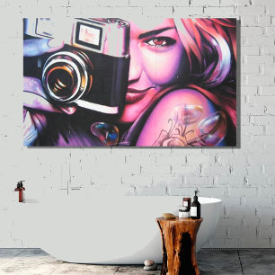 Graffiti-Frau mit Kamera  Leinwanddruck