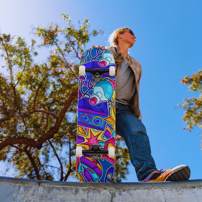 Graffiti-Kunst Skateboard (Von Creator hochgeladen)