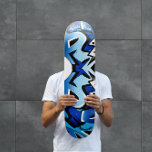 Graffiti Skateboard mit personalisierten Bildunter<br><div class="desc">Machen Sie dieses Graffiti Skateboard zu Ihrem eigenen, indem Sie Ihren Text hinzufügen. Um auf erweiterte Bearbeitungstools zuzugreifen, gehen Sie bitte zu "Personalisieren Sie diese Vorlage" und klicken Sie auf "Details", scrollen Sie nach unten und drücken Sie den Link "Klicken Sie auf, um die Vorlage anzupassen". Ideal für alle Gelegenheiten...</div>