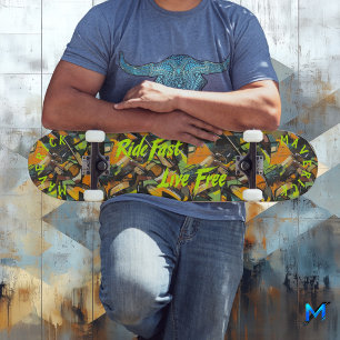Graffiti-Stil & Neon-Grün 'Ride Fast Live Free' Skateboard
