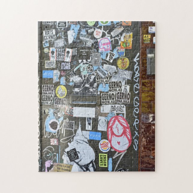 Graffiti Street Art Shoreditch Hackney London UK Puzzle (Vertikal)