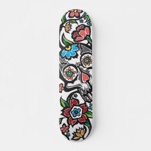 Grafische Tätowierung Skateboard