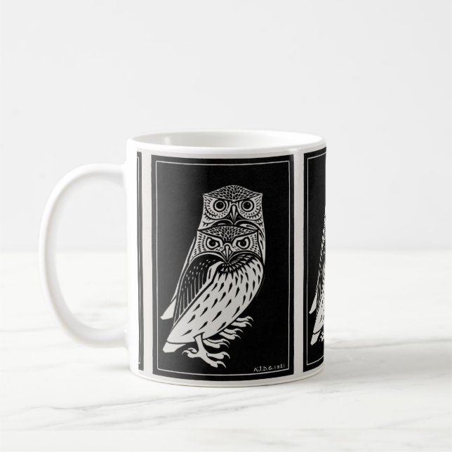 Grafisches Schwarz-Weiß-Owl von Julie De Graag Kaffeetasse (Links)