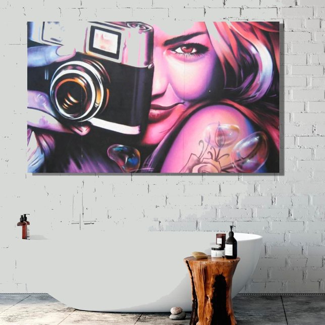 Grafitti Frau mit Kamera Leinwanddruck (Von Creator hochgeladen)
