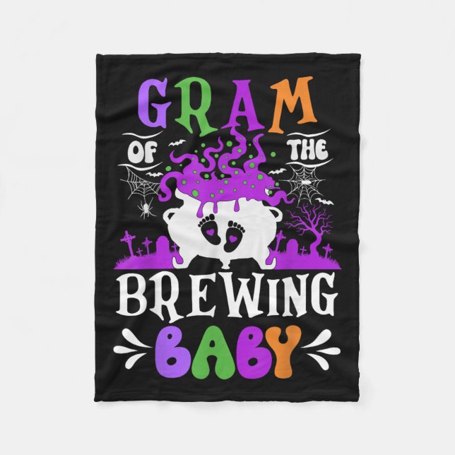Gram Of The Brewing Baby Grandma To Be Halloween  Fleecedecke (Vorderseite)