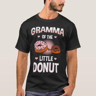 Gramma des kleinen Donut-Gender-Enthüllungsankündi T-Shirt