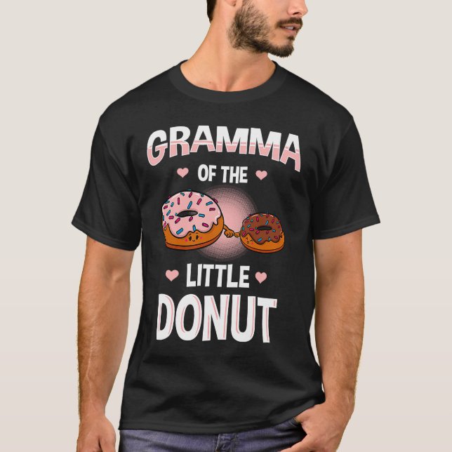 Gramma des kleinen Donut-Gender-Enthüllungsankündi T-Shirt (Vorderseite)