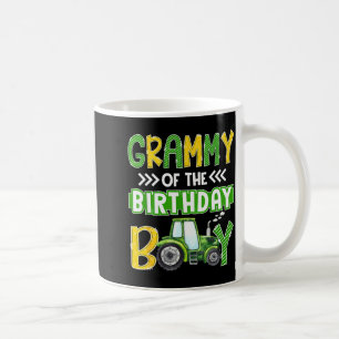Grammy des Geburtstagsjungen Traktoren Farm Trucks Kaffeetasse