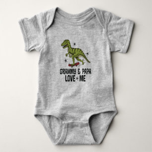 Grammy und Papa Liebe Me Dinosaurier Baby Strampler