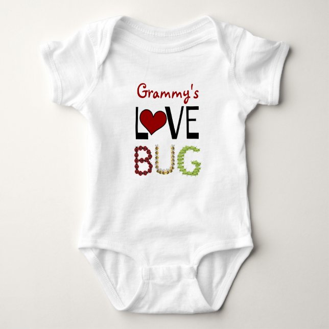 Grammy's Liebe Bug, Niedlich & personalisiert! Baby Strampler (Vorderseite)