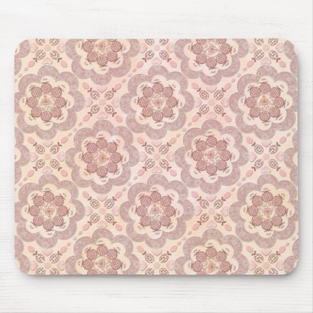 Granatapfel-Herzchen und rosa Perlen Mousepad (Vorne)