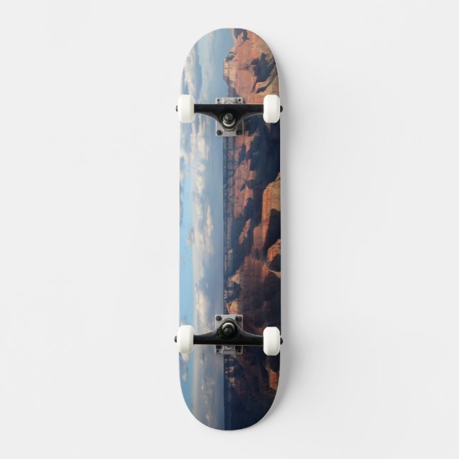 Grand Canyon gesehen von der Südkante in Arizona Skateboard (Vorderseite)