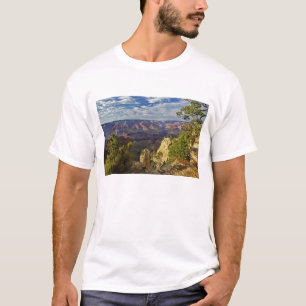 Grand Canyon von der Südumrandung bei Sonnenunterg T-Shirt