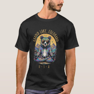 Grand Lake Colorado Abstrakter Bär Chill Zen Yoga  T-Shirt