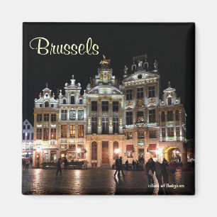 Grand Place in Brüssel, Belgien bei Nacht Magnet