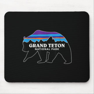 Grand teton national park grizzly bear minimalist mousepad