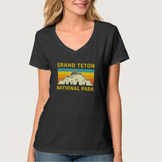 Grand Teton National Park Retro Style Mountain Sun T-Shirt