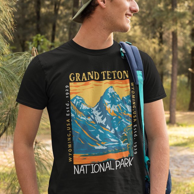 Grand Teton Nationalpark Wyoming Retro erschüttert T-Shirt (Von Creator hochgeladen)