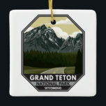 Grand Teton Nationalpark Wyoming Road Vintag Keramikornament<br><div class="desc">Design der Vektor-Kunstwerke von Grand Teton. Der Park umfasst die wichtigsten Gipfel der Teton Range sowie die meisten der nördlichen Teile des Tals,  bekannt als Jackson Hole.</div>