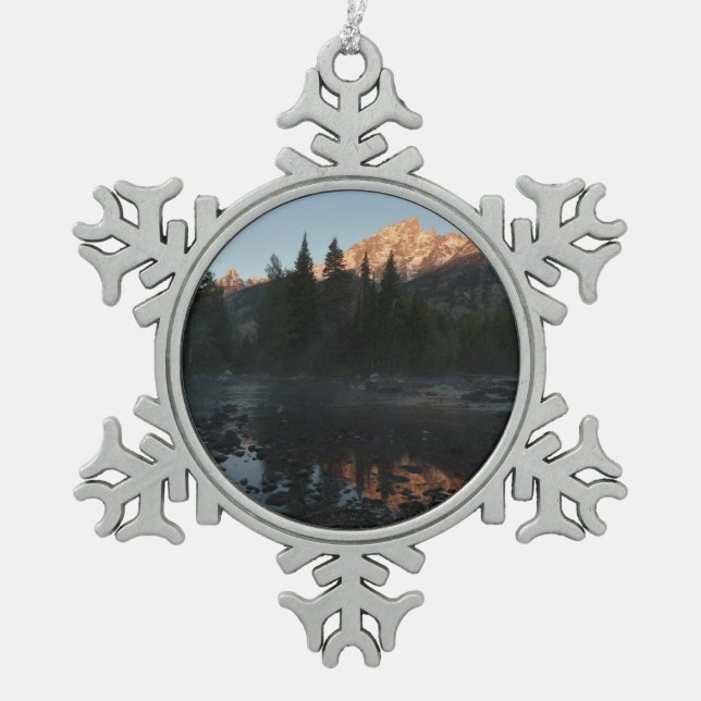 Grand Teton Sunrise in Cottonwood Creek Schneeflocken Zinn-Ornament (Vorderseite)