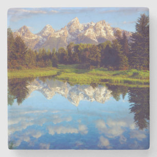Grand Tetons, die im Fluss Snake reflektieren Steinuntersetzer