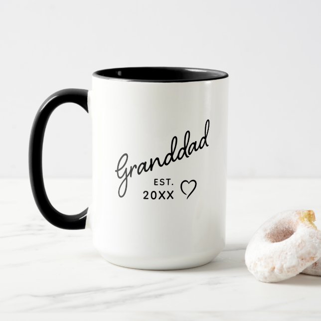 Granddad Black and White Minimalist Est Year Tasse (Mit Donut)