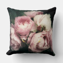 Grandiose Peonies Throw Kissen