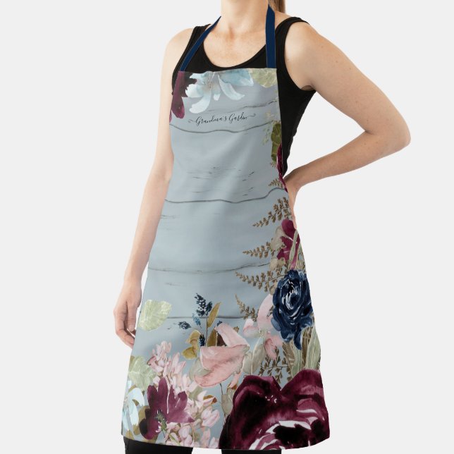 Grandma Burgundy Floral Pink Peony Dusty Blue Wood Schürze (InSitu)