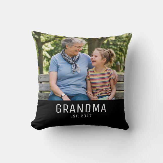 Grandma Established Photo Kissen (Vorderseite)