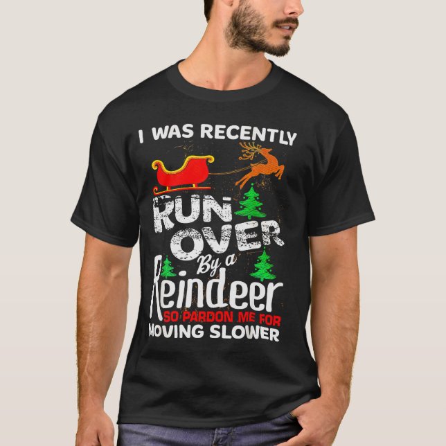 Grandma Got Run Over By A Reindeer Christmas So Pa T-Shirt (Vorderseite)