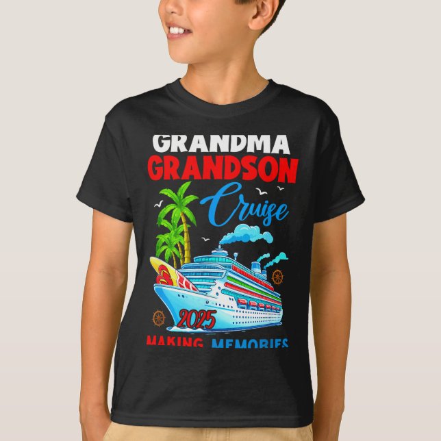 Grandma Grandson Cruise 2025 Memories Christmas Fa T-Shirt (Vorderseite)