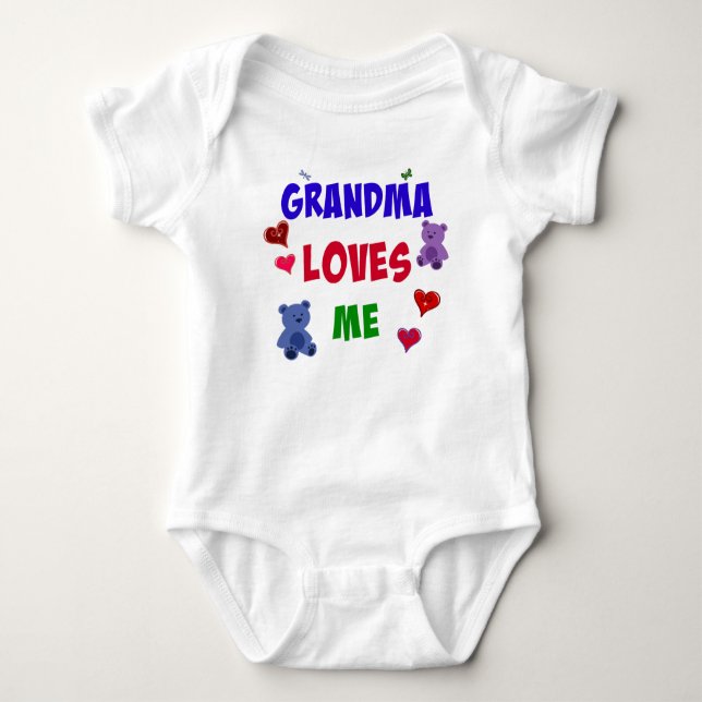 Grandma Loves Me Baby Strampler (Vorderseite)