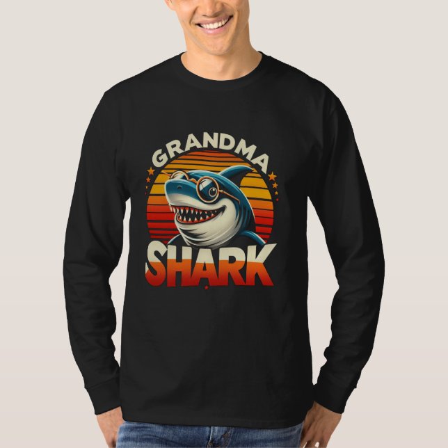 Grandma Shark Funny Shark Matching Family for Wome T-Shirt (Vorderseite)