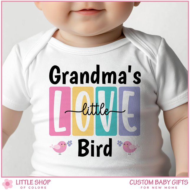Grandma's Little Love Bird Custom Girl's Baby Strampler (Von Creator hochgeladen)