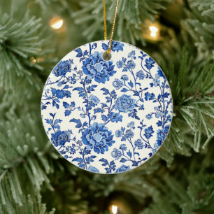 Grandmillennial Blue and White Floral Chinoiserie Keramik Ornament