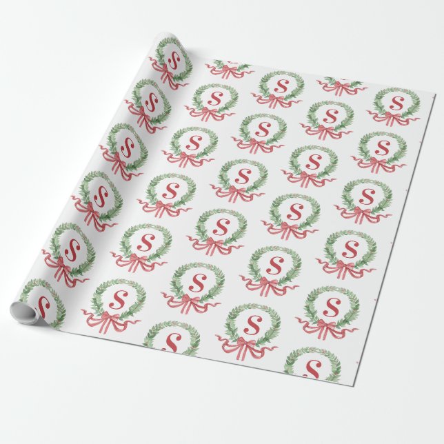 Grandmillennial Christmas Wreath Monogram Geschenkpapier (Ungerollt)