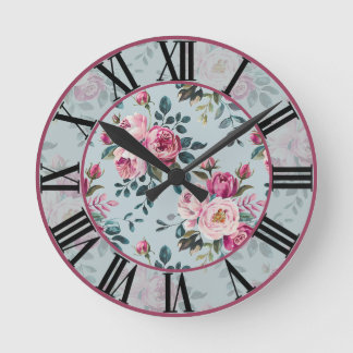 Grandmillennial Dusty Rose Floral Benutzerdefinier Runde Wanduhr