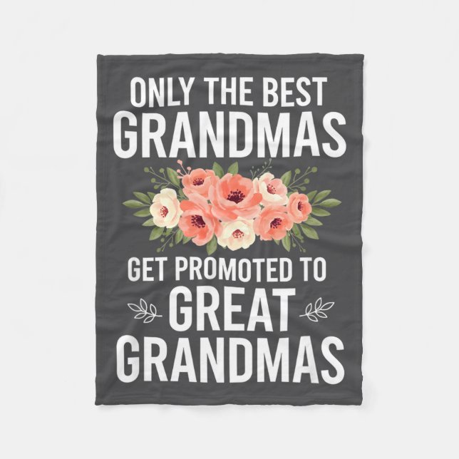 Grandparent Only The Grandmas Get Promoted To Grea Fleecedecke (Vorderseite)
