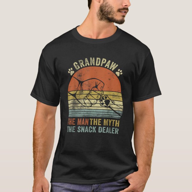 Grandpaw The Myth The Snack Dealer Fathers Day Dog T-Shirt (Vorderseite)