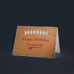Grandson Birthday Große Grunge Fußball für Sport Karte<br><div class="desc">Ein großer Fußballfan,  das ist es,  was du Enkel ist. Und wissen Sie,  nichts wird ihn glücklicher und aufgeregt über seinen Geburtstag machen,  außer einer Fußball inspirierten Grußkarte. Die Stiche und die Grunge Typografie sorgen für ein authentisches Fußballbild.</div>