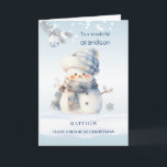 Grandson Blue Christmas Snowman Feiertagskarte<br><div class="desc">Weihnachtskarte mit blauem Schneemann,  silberner Kiefernzweig und Baubel.</div>