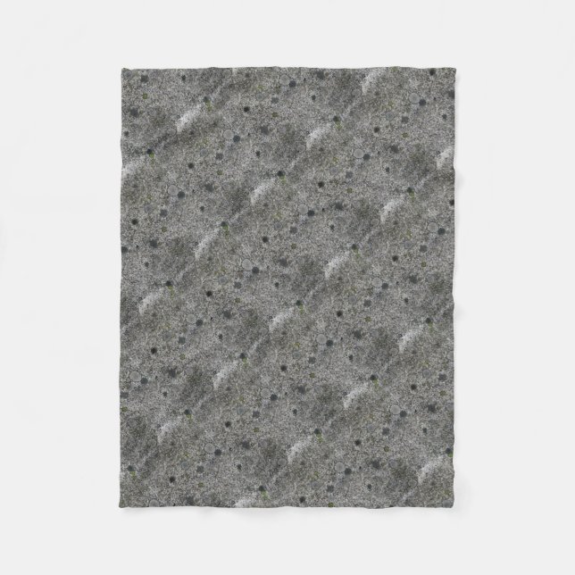 Granit Grau mit grünem Moos Fleecedecke (Vorderseite)